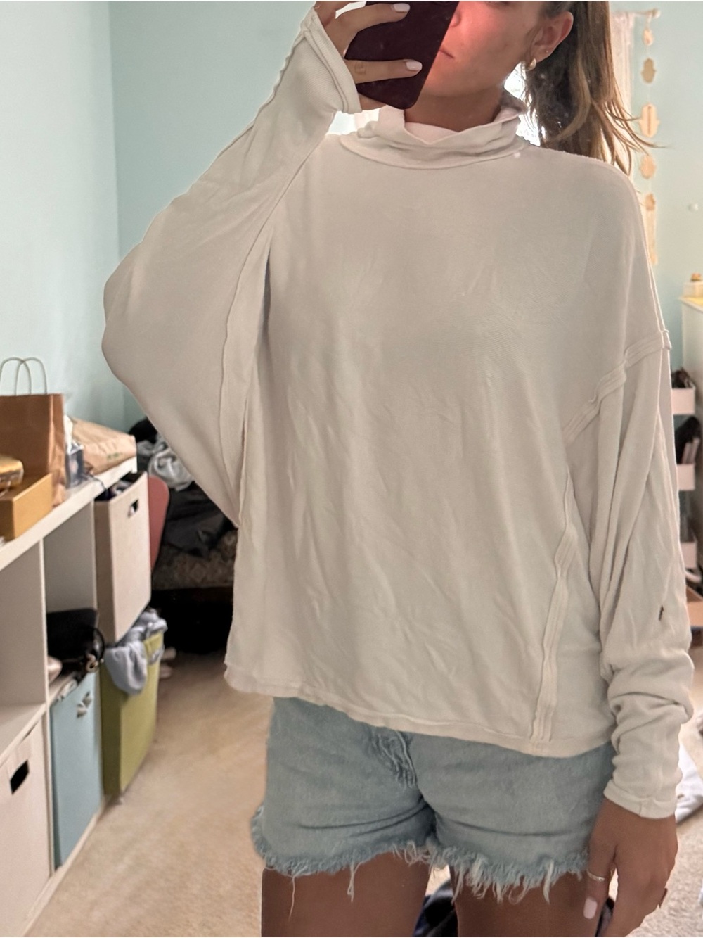 Women's Cream Lightweight Mock Neck Long-Sleeve Top